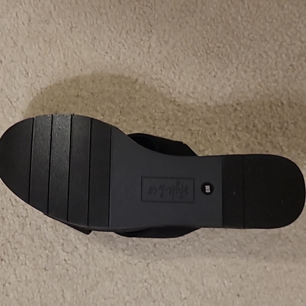 Style & Co. Black wedge sandals, Size 8 - Picture 3 of 3